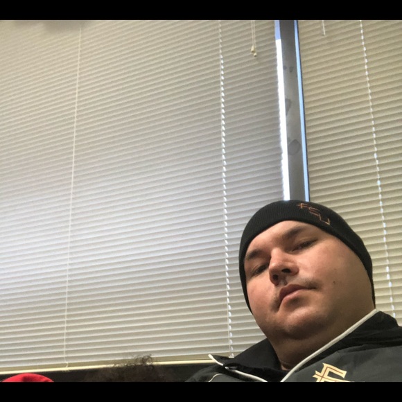 Meet your Posher, Andrew - Picture 1 of 1